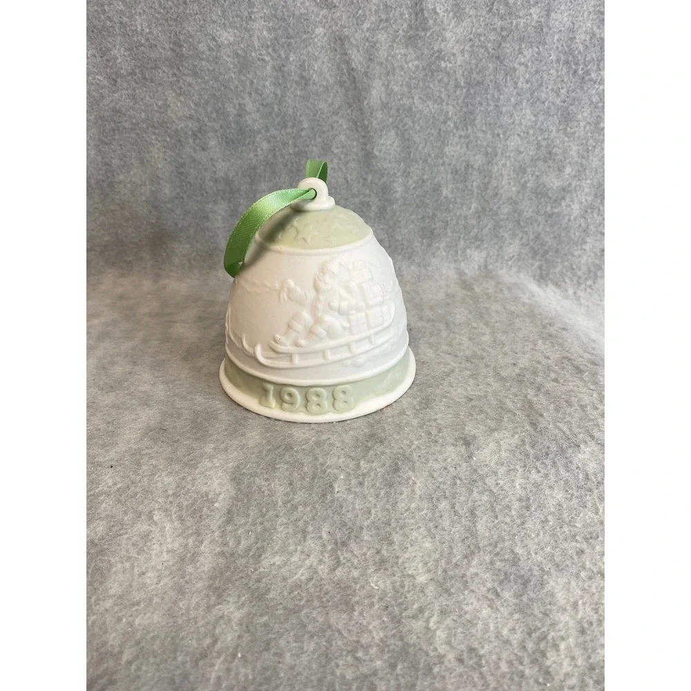 1988 Lladro Christmas Bell Ornament White Porcelain Green Ribbon Reindeer Sleigh